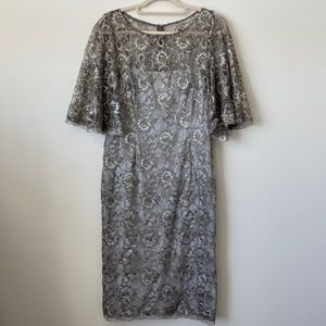 Adrianna Papell Grey Floral Lace Dress Size: 14